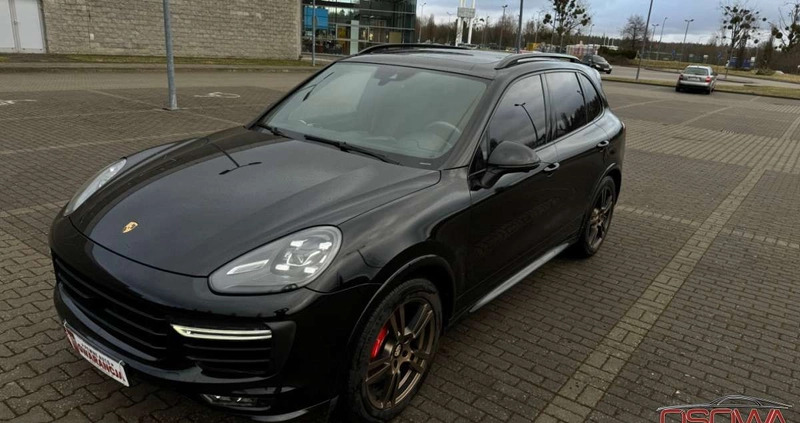 Porsche Cayenne cena 199998 przebieg: 125000, rok produkcji 2016 z Szczecin małe 781